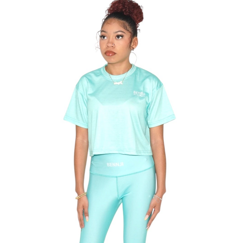 Legacy Women's Crop